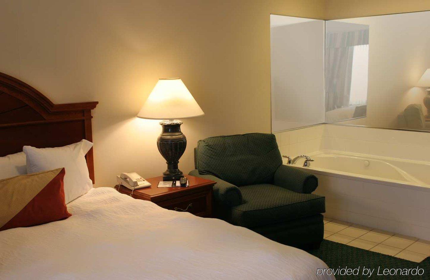Hilton Garden Inn Chesterton Oda fotoğraf